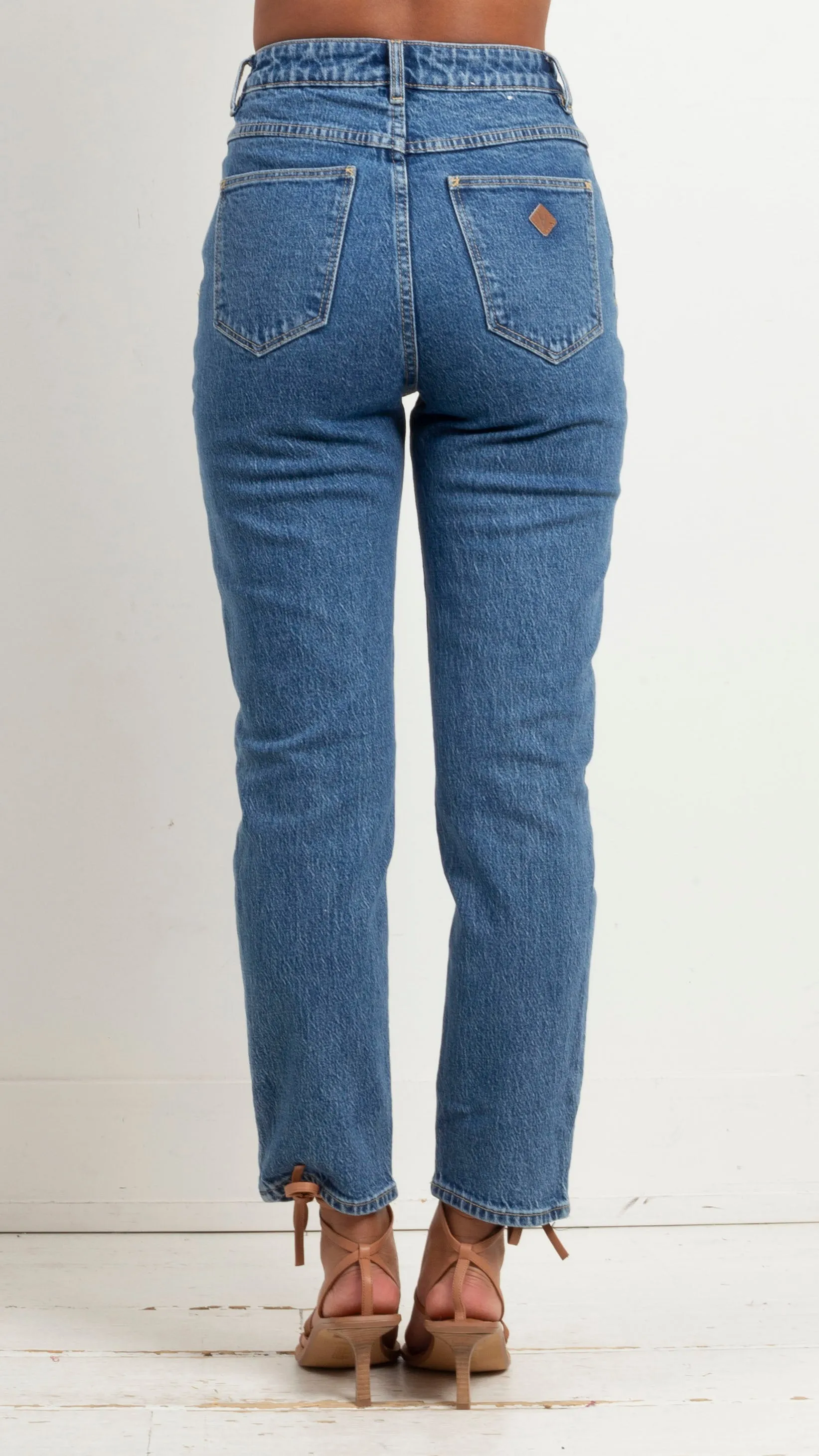 A 94 H Slim Jean - Chantell Org