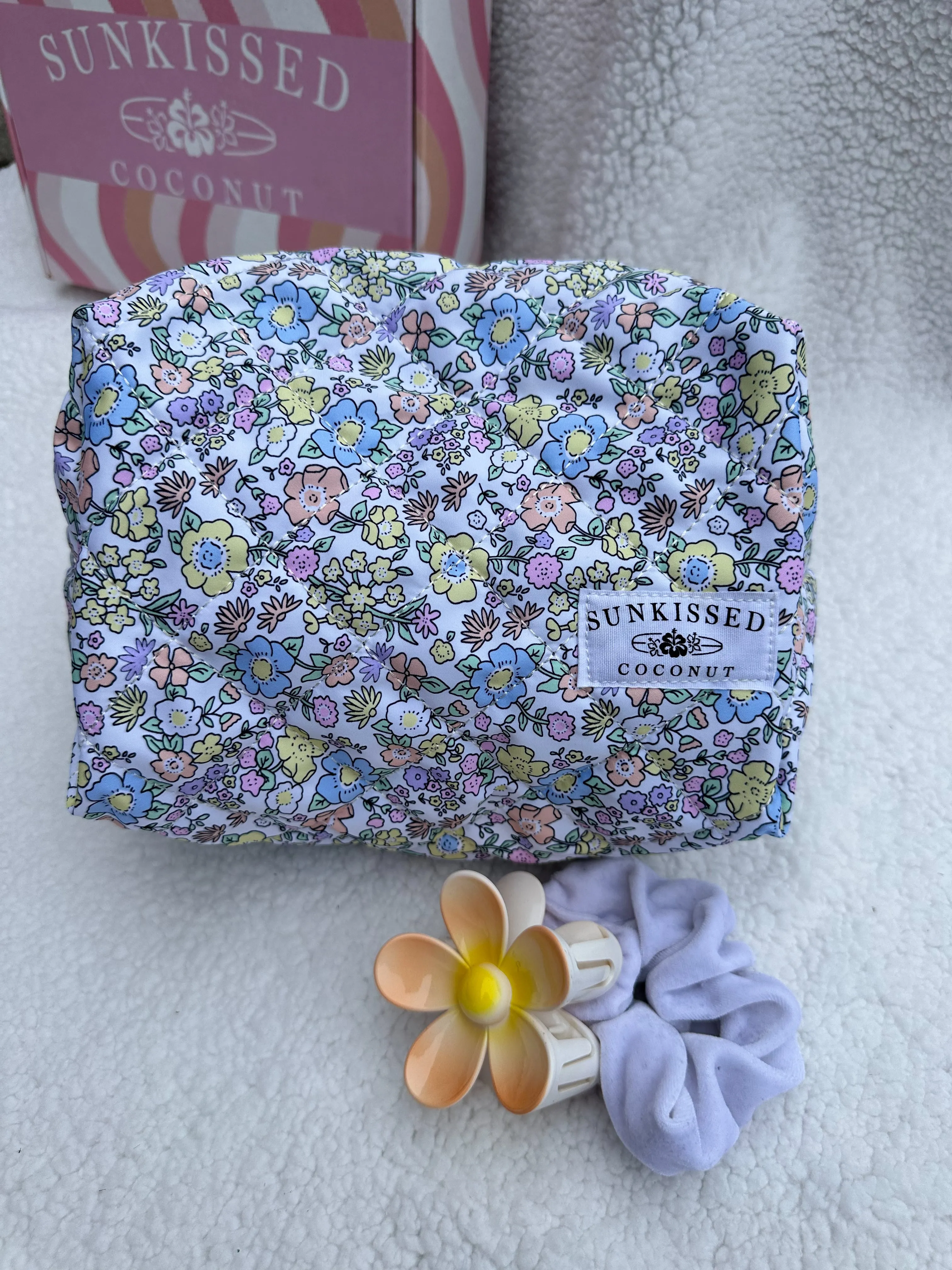 Large Pastel Flower Quilted Handmade Travel Bag