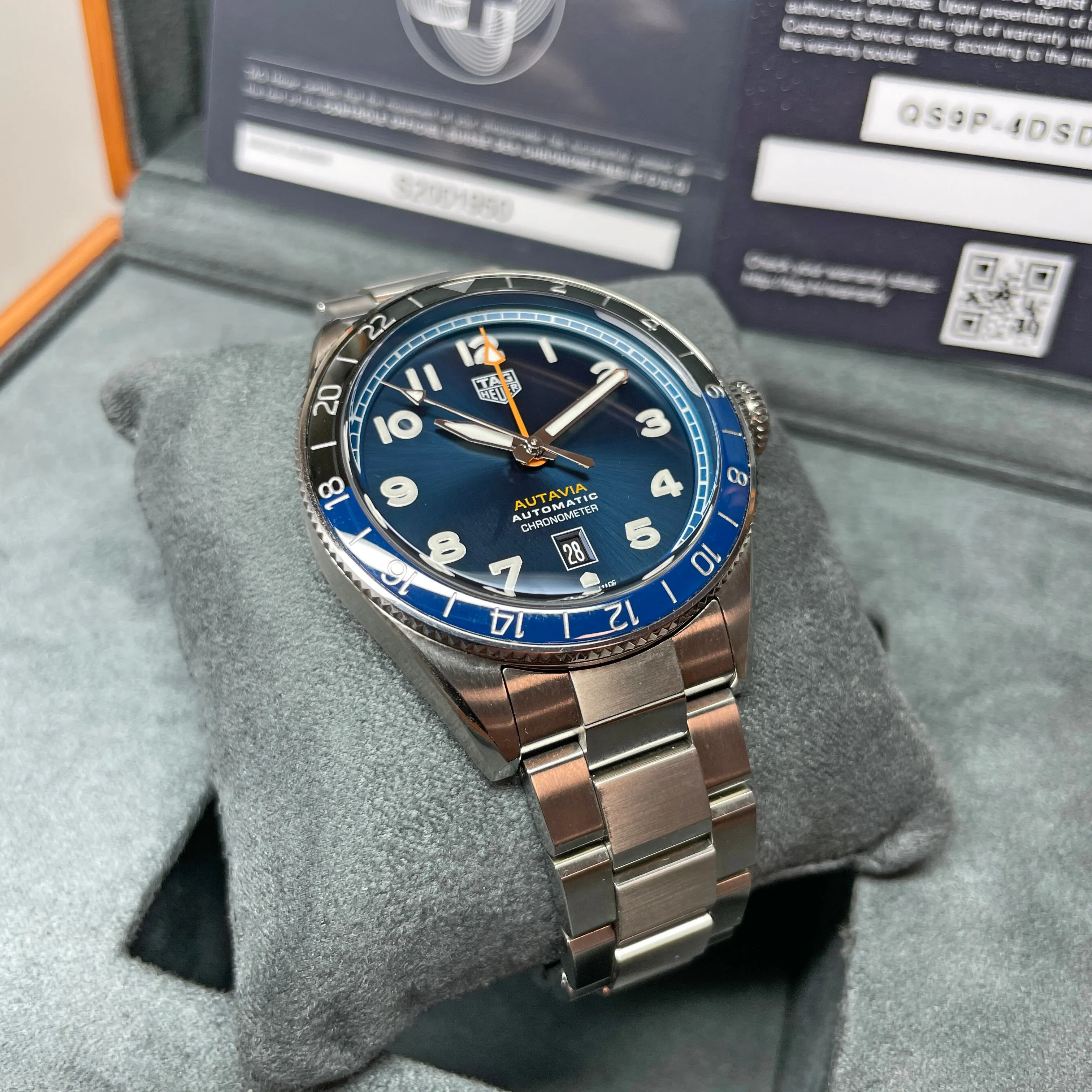 Pre-owned TAG Heuer 42MM Autavia Calibre 7 Automatic COSC GMT Blue Dial Watch WBE511A.BA0650