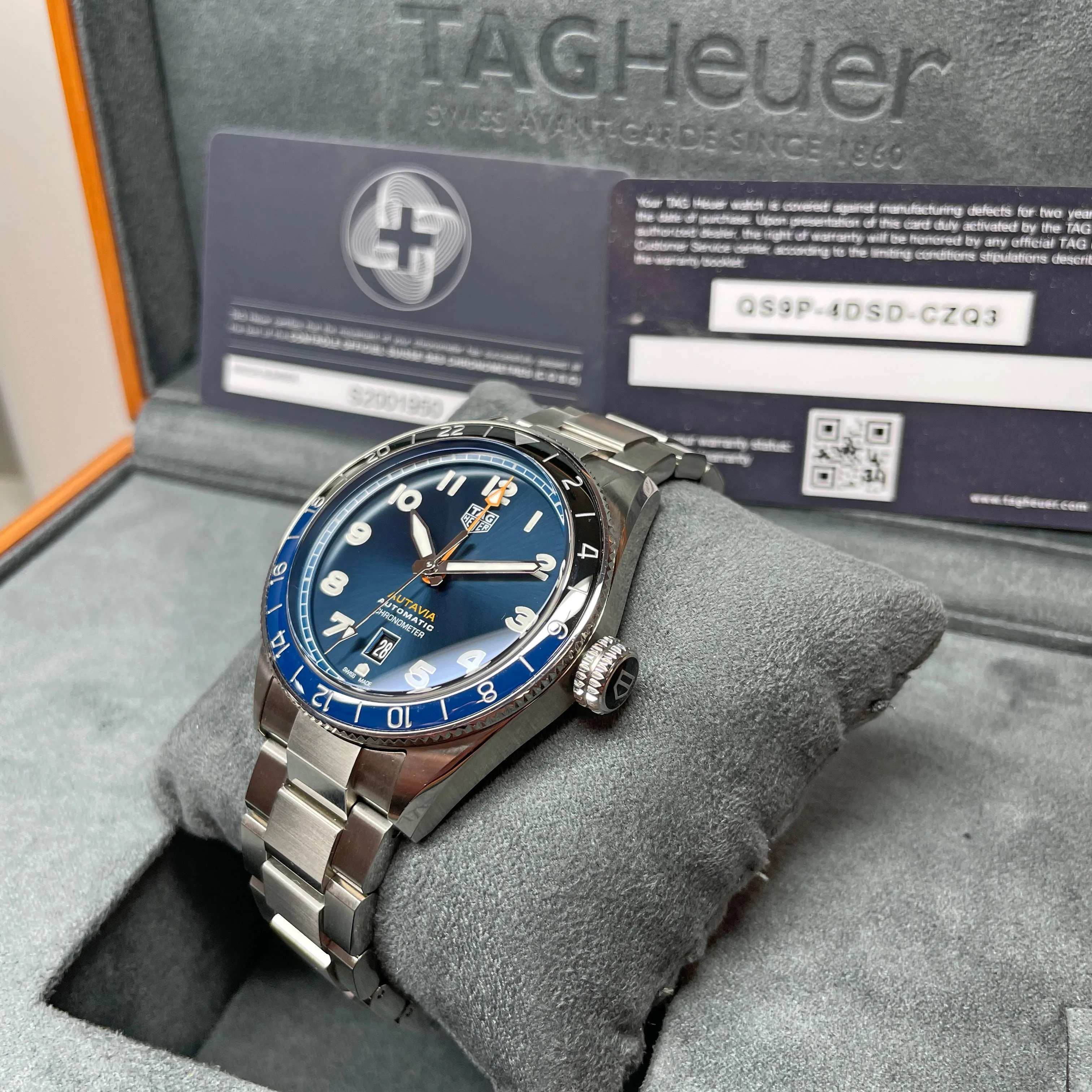 Pre-owned TAG Heuer 42MM Autavia Calibre 7 Automatic COSC GMT Blue Dial Watch WBE511A.BA0650