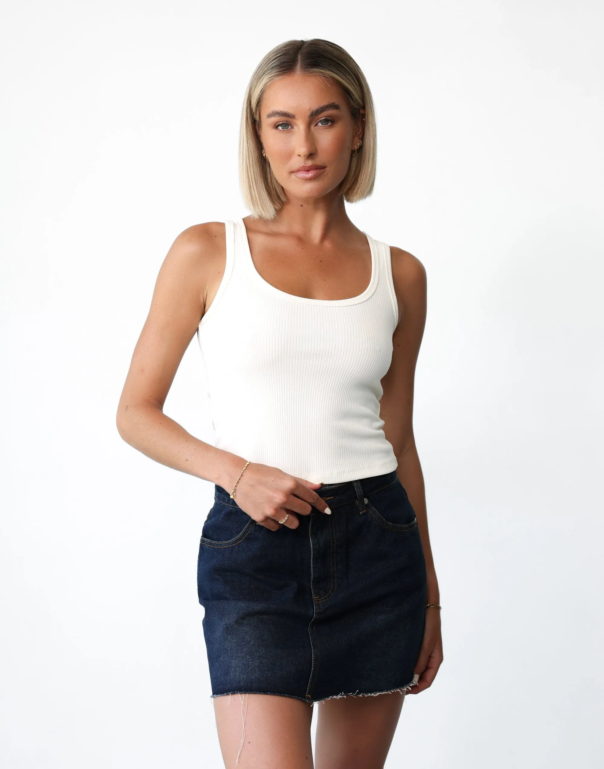 Rowan Denim Mini Skirt (Vintage Brown)