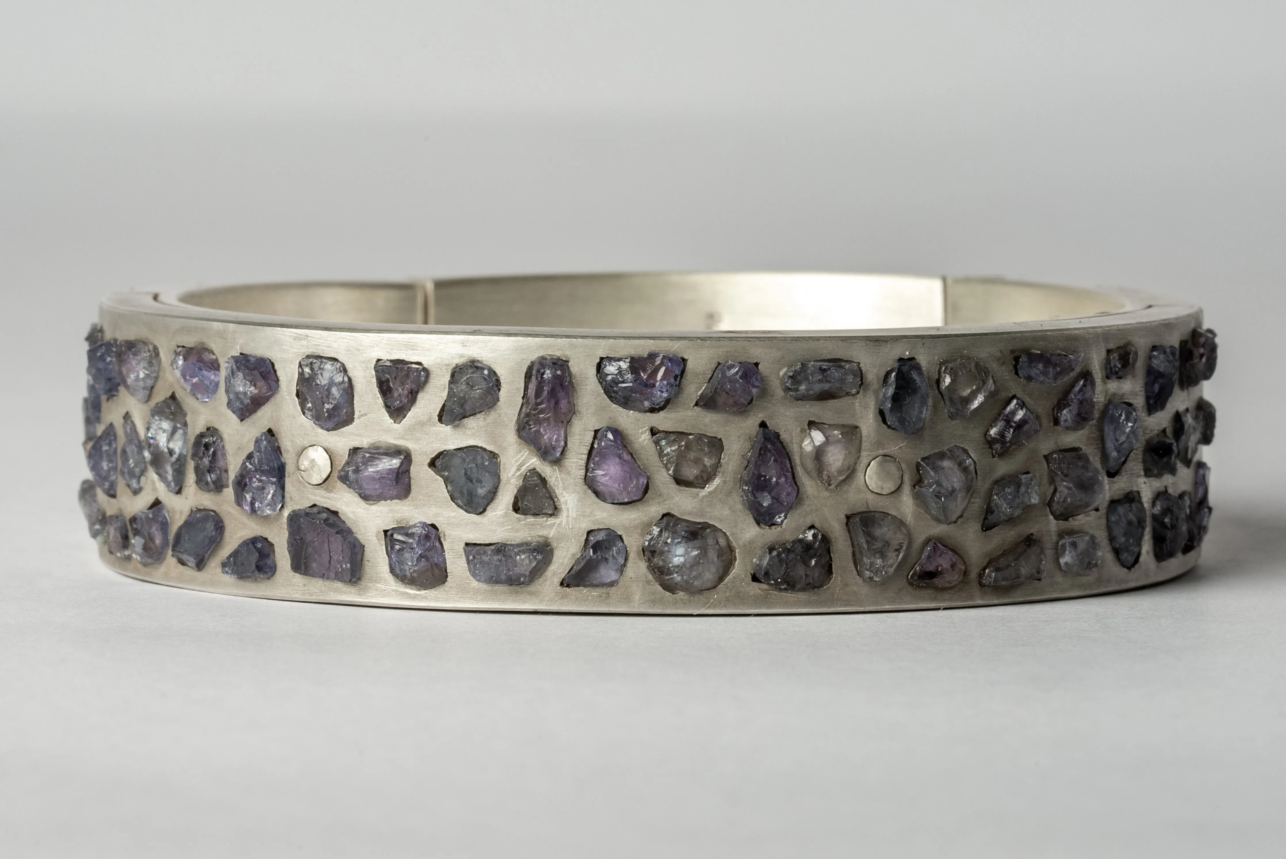 Sistema Bracelet v2 (Mega Pavé, Tanzanite, 17mm, MA DA TAN)