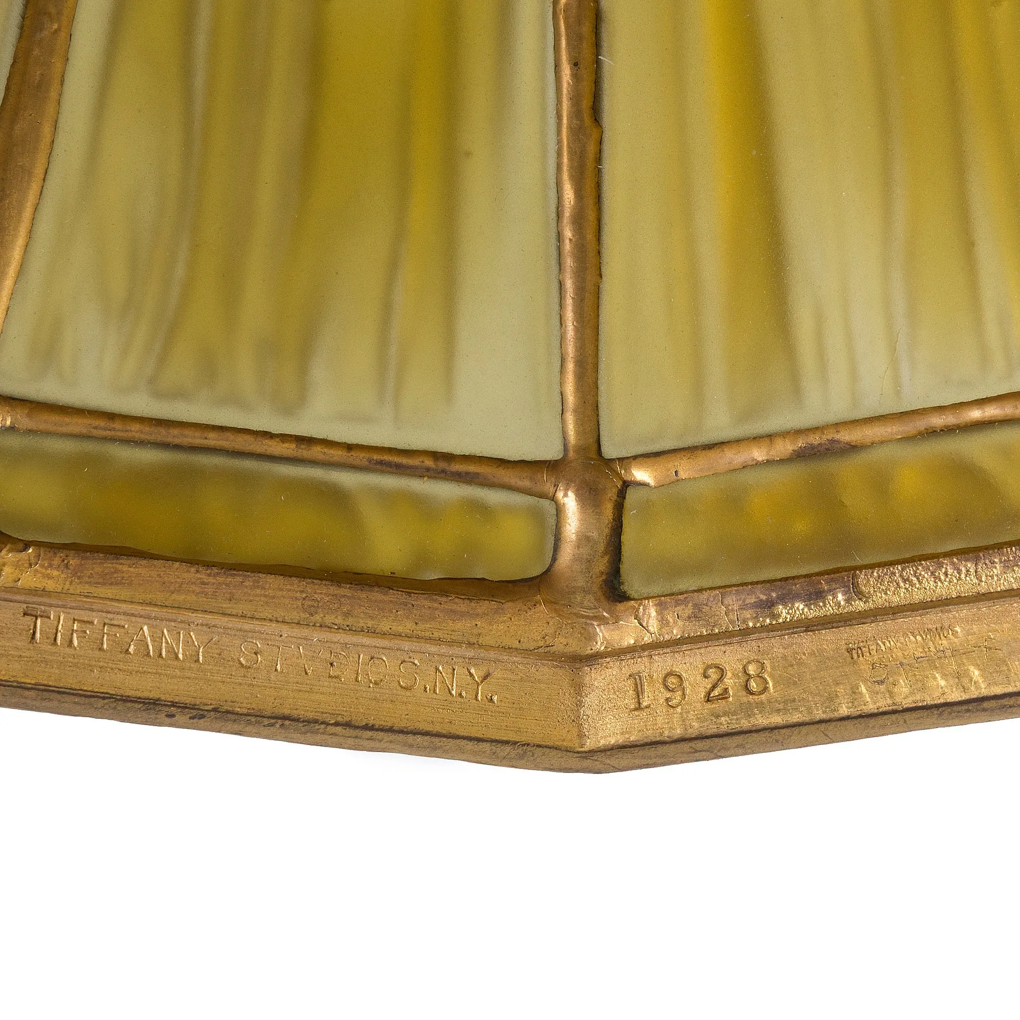 Tiffany Studios New York "Abalone Linenfold" Desk Lamp